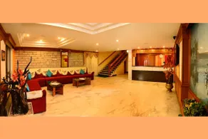 Hotel Grand Palace - Image 5