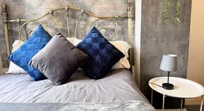Canterbury Luxe Stay - Image 4