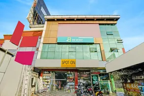 SPOT ON Hi-way Inn - Image 4