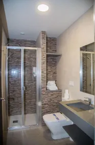 Albergue San Anton - Image 2