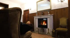 Monti Guesthouse - Image 2
