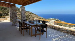 Blue Calm Luxury Villa in Sifnos - Image 2