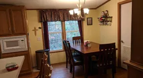 Thomas Holiday Home - Image 5