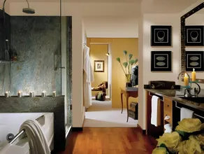 Suites del Mar Fenals Apartments - Image 2