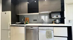 The Mirror Apartment - Image 5