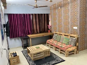 Cozy Comfortable 3 bhk apartment - Image 3