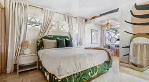 Beverly Tree House - Image 2