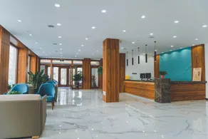 Lan Island Business Hotel - Image 3