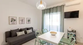 Faro Guest Apartments - Image 5