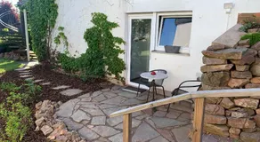 Apartamento \"Draußen am See\" com Sauna Privada, Jardim & Wi-Fi - Image 4