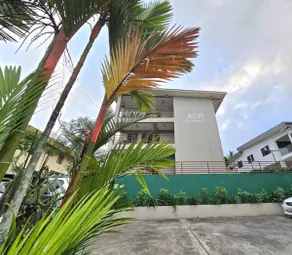 Serene 2BDR Apartment w/ swimming pool free Wi-fi - Image 5