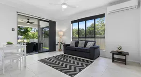 Bribie Getaway Villa - Image 2