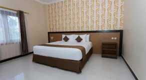 Sylvia Hotel Maumere - Image 2