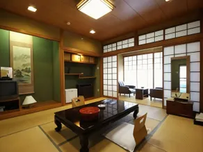 Leo Plaza Hotel - Image 2