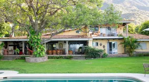 Casa Palomas Bed and Breakfast - Image 4