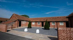 Great Blunts Stables - Stock Brook Manor Golf Club - Image 3