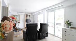 2 apartamentos en una excelente villa de playa compartiendo Piscina y Jardín - Image 2