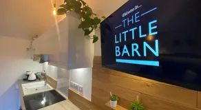 The Little Barn - Image 5