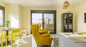 A&N Luxury Penthouse with Panoramic Terrace & Pool - Image 3