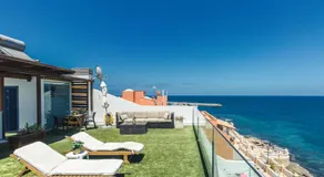 Apartamento vacacional con terraza | Vistas a la playa | Ideal para teletrabajar - Image 2