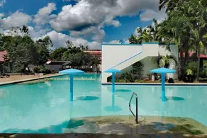 Grand Villa Laguna - Image 2