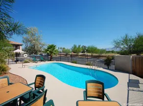 Catalina Inn - Image 5