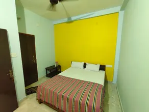 MAYUR paying Guest house - Image 4