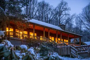 Mount Mitchell Eco Retreat - Image 4