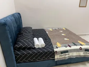 SHAH HomeStay Gong Badak(4 Bilik) with NETFLIX - Image 4