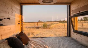 Homnest - Loge insolite au coeur d'un ranch - Balade à cheval - Image 3