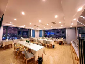 Hualuo Lijing Hotel - Image 4