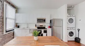 New Downtown Loft Style Apartment Above Restaurant - Image 5