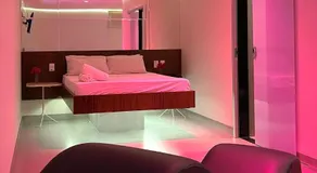 Alamo Motel - Image 2