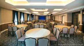 INDRA HOTEL - BOUTIQUE SUITES - Image 3