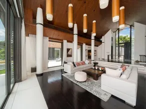 Luxury Beachfront Villas & Resort - Image 3