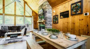 Joy's Retreat Cabin - Image 4
