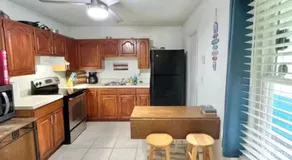 Orlando Turquoise Beach Bungalow - Image 5