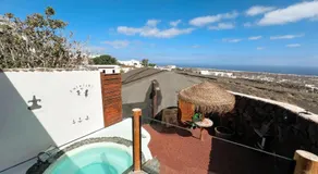 Casita Mis Chinijos con Jacuzzi o Minipiscina - Image 2
