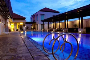 Grand Surya Hotel Kediri - Image 2