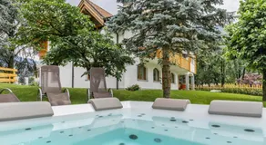 Chalet Mountain Plaza - Apt Garden - Image 2