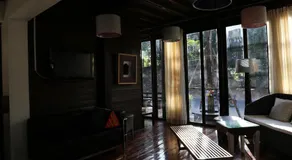 Kampaeng Ngam Hotel - Steps to Night Bazaar & Old City - Image 3