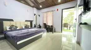 Oak wood Homestay Banikhet - Image 2