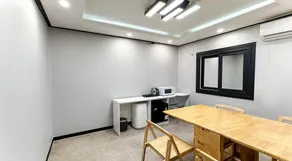 Social Stay - Image 5