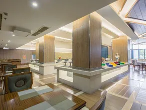Yin Cheng Business Hotel - Image 5