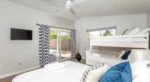 Sunhaven - Private Heated Pool - Walk to Old Town - Image 2