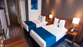 Holiday Inn Express Liverpool Hoylake - Image 3