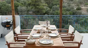 AGIAZI Poros Summer House - Image 3