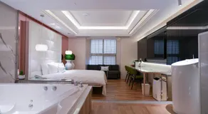 MMMotel - Image 2