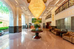 Sherwood Residence - Image 2