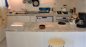 Stanistan Apartment - Image 5